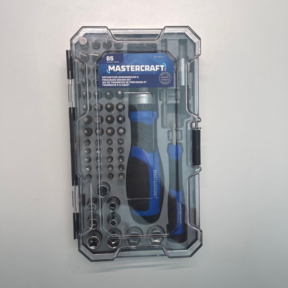 Mastercraft 65-pc Ratcheting Screwdriver and Precision Screwdriver Set - Picture 1 of 4